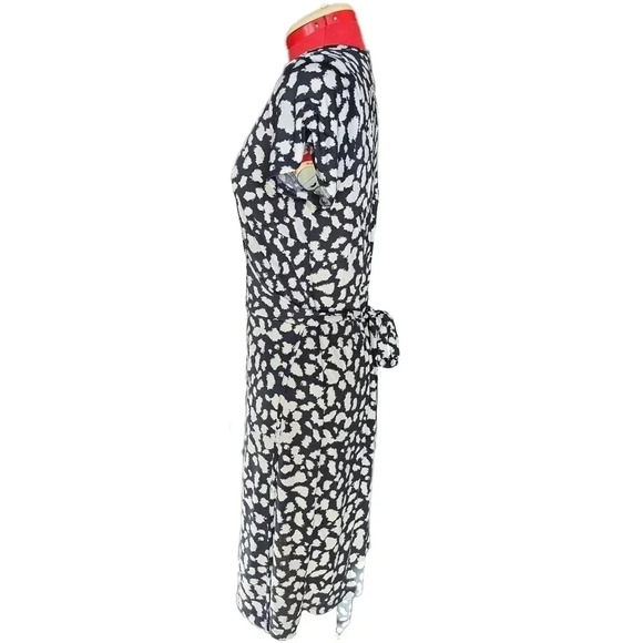 Ann Taylor Loft, Size L, Black and White Wrap Dress - Picture 2 of 16